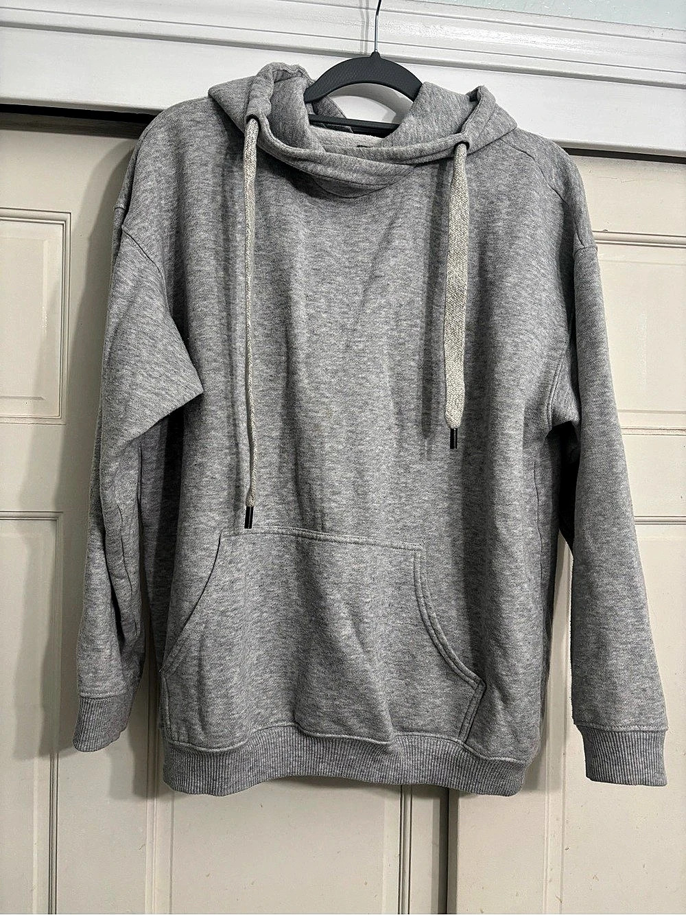 Aerie Gray Pullover Hoodie Size XS/S Like New